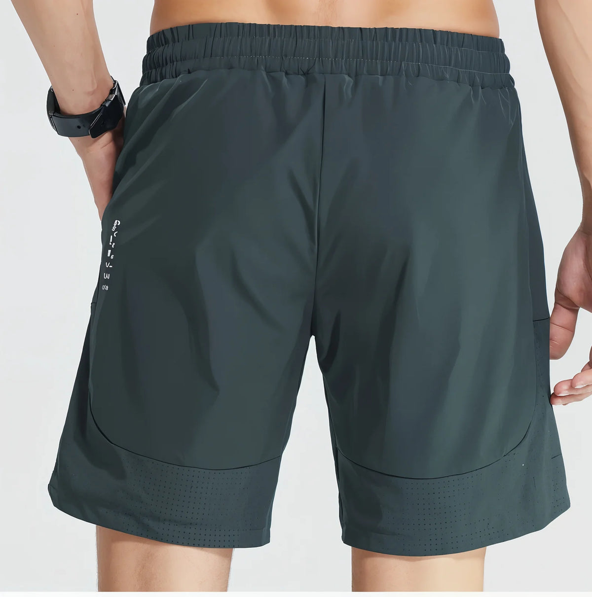 Short de sport Corefit gris foncé
