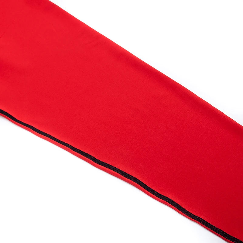 T-shirt de compression à manches longues de couleur rouge
